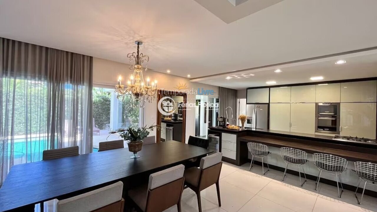 Casa para aluguel de temporada em Florianopolis (Campeche)