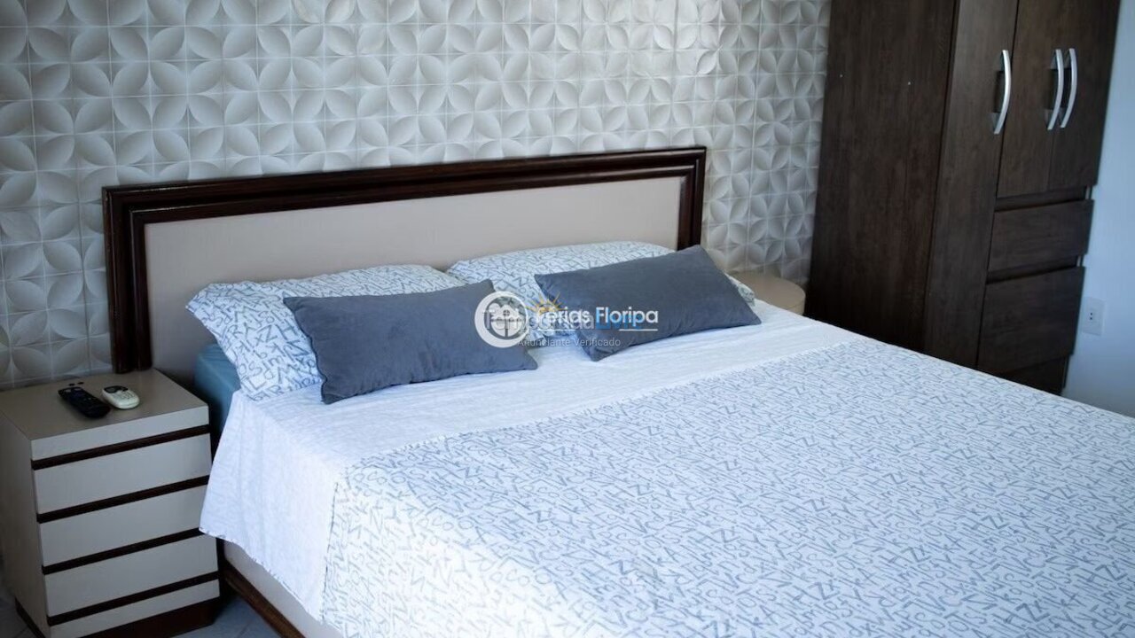 Casa para aluguel de temporada em Florianópolis (Morro das Pedras)