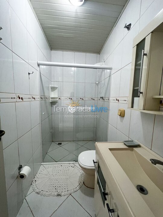 Casa para aluguel de temporada em Florianópolis (Morro das Pedras)