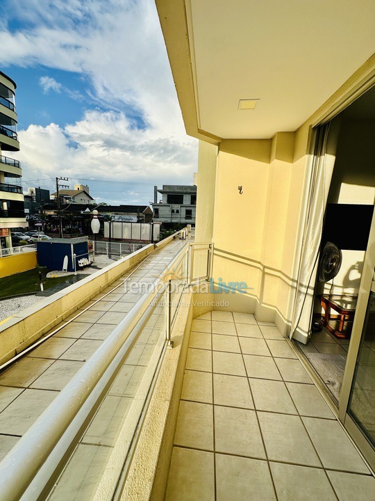 Apartment for vacation rental in Bombinhas (Praia de Bombas)