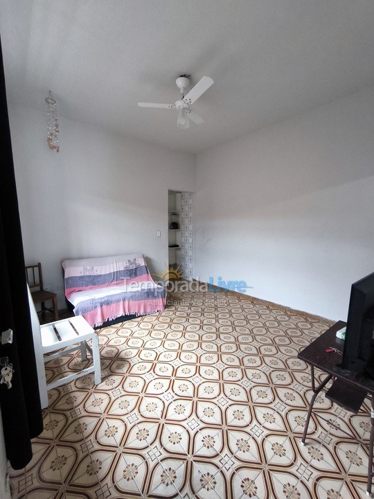 Casa para aluguel de temporada em Praia Grande (Vila Mirim)