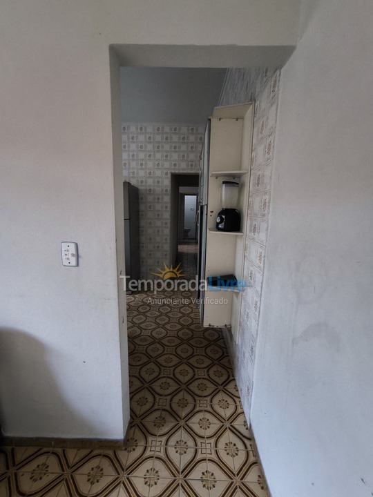 Casa para aluguel de temporada em Praia Grande (Vila Mirim)