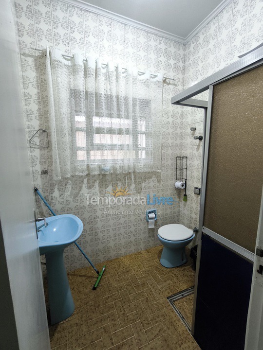 Casa para aluguel de temporada em Praia Grande (Vila Mirim)