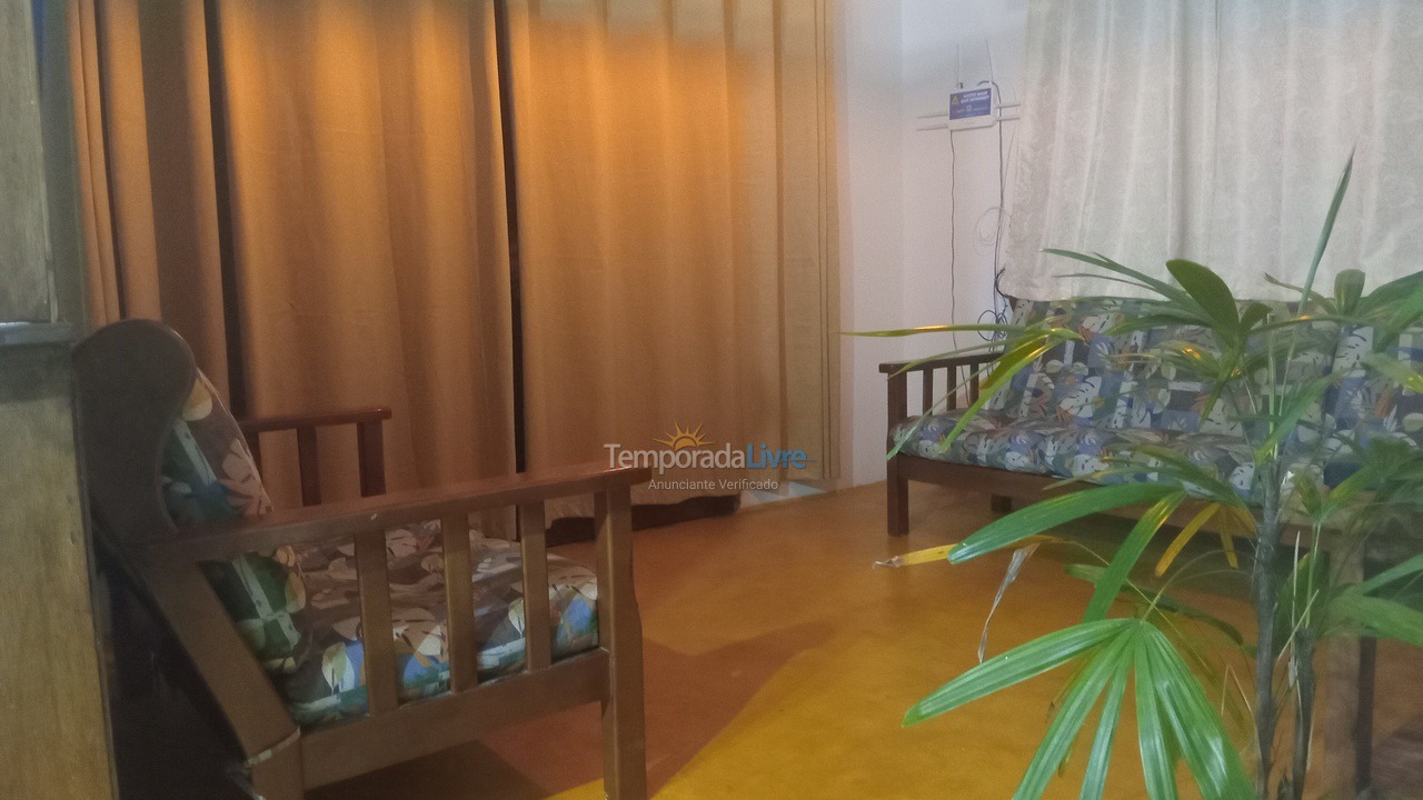 Casa para aluguel de temporada em Ubatuba (Praia da Fortaleza)