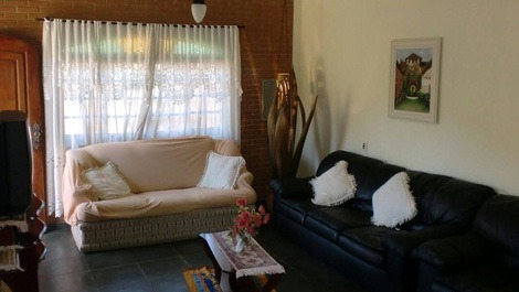 Casa para aluguel de temporada em Ubatuba (Lagoinha)