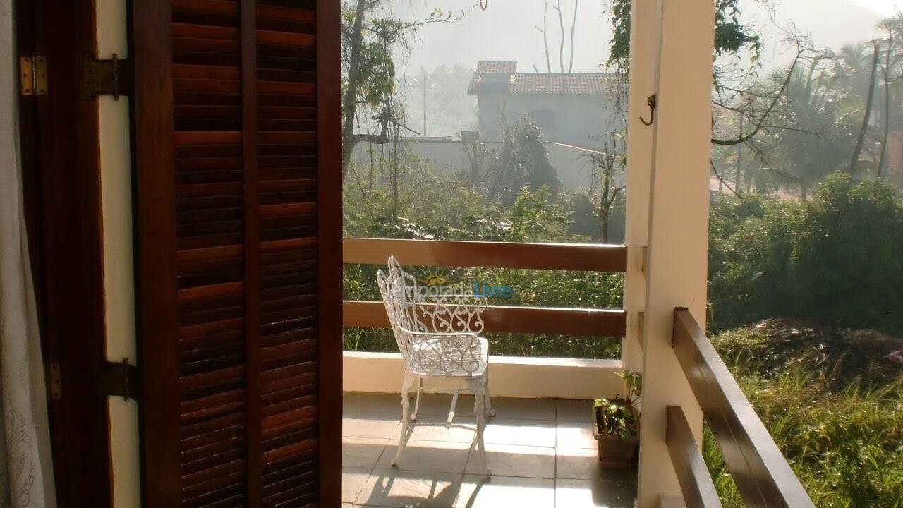 Casa para aluguel de temporada em Ubatuba (Lagoinha)
