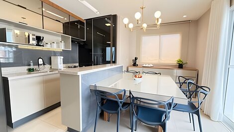 Extraordinary 2 bedroom metropolitan sidney