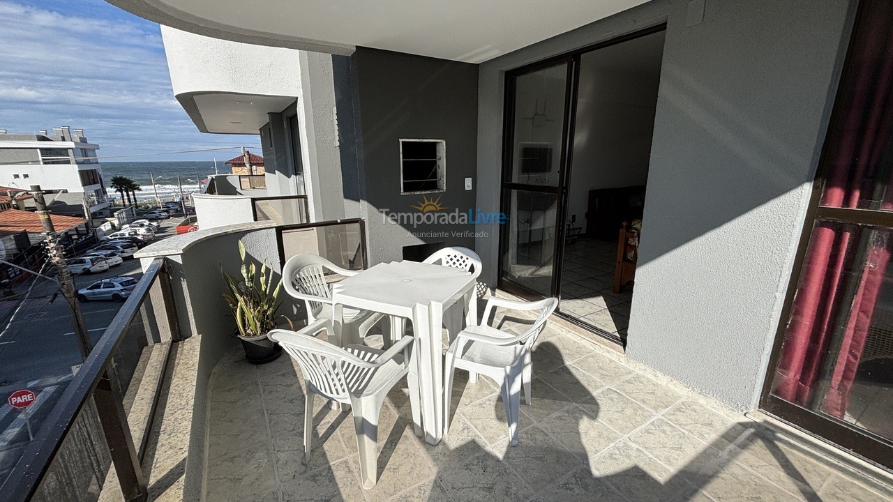 Apartment for vacation rental in Bombinhas (Praia de Bombas)