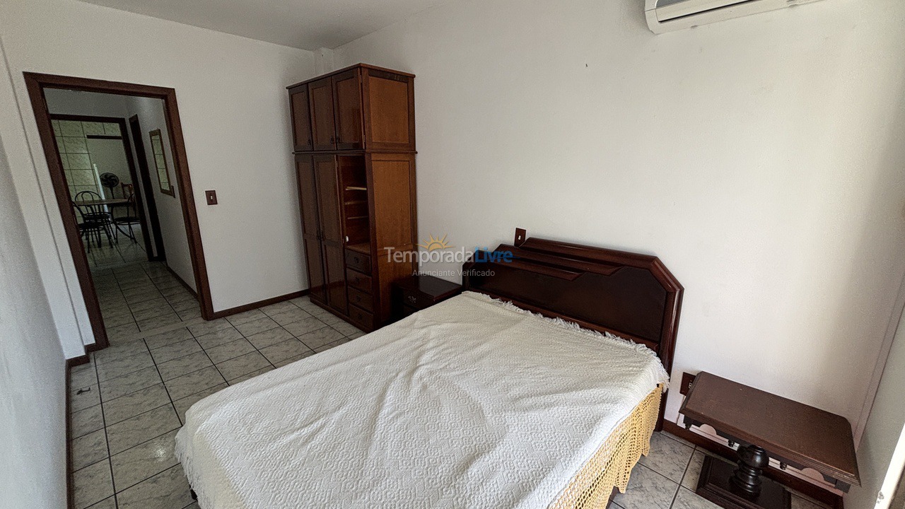 Apartment for vacation rental in Bombinhas (Praia de Bombas)