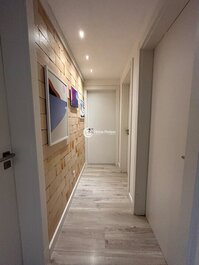 3 Bedroom Apartment 400m from the Beach