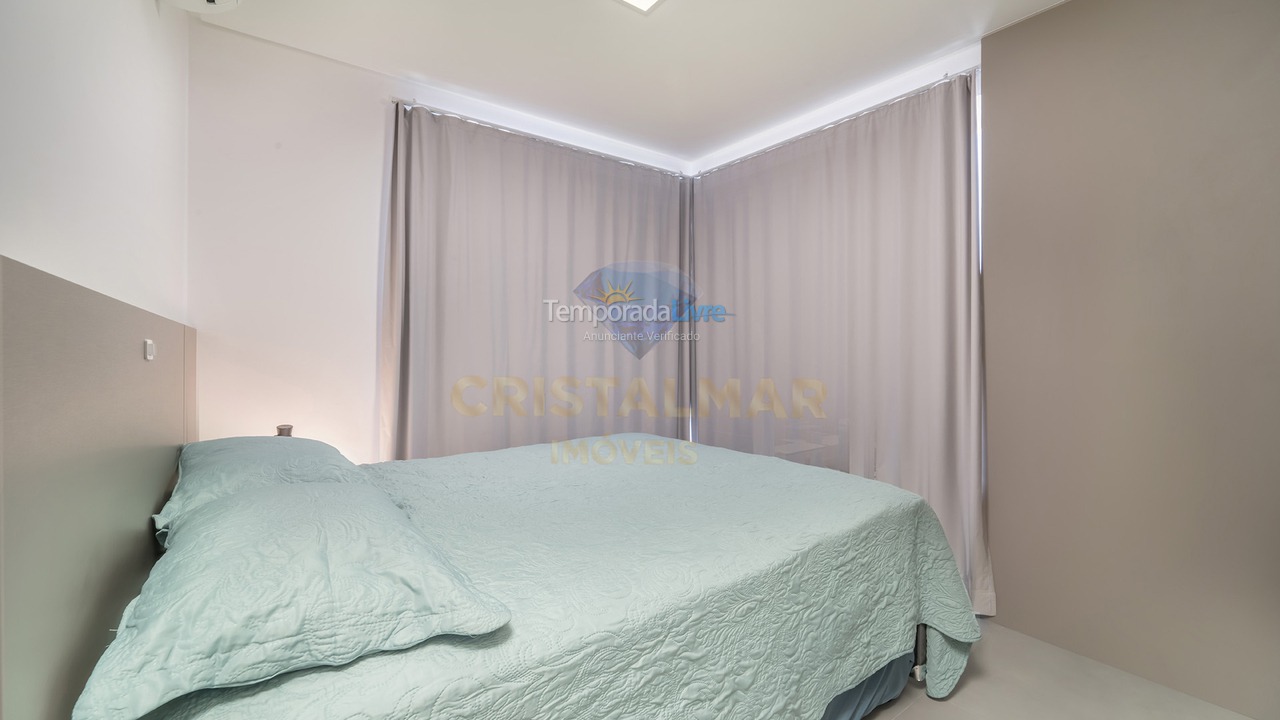 Apartment for vacation rental in Bombinhas (Canto Grande)