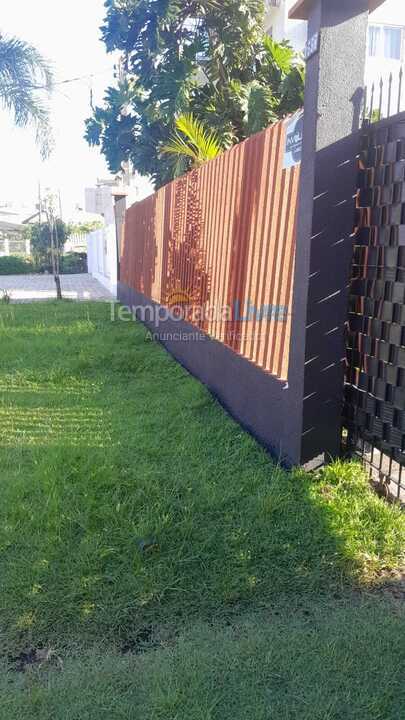 Casa para aluguel de temporada em Guaratuba (Praia Central)