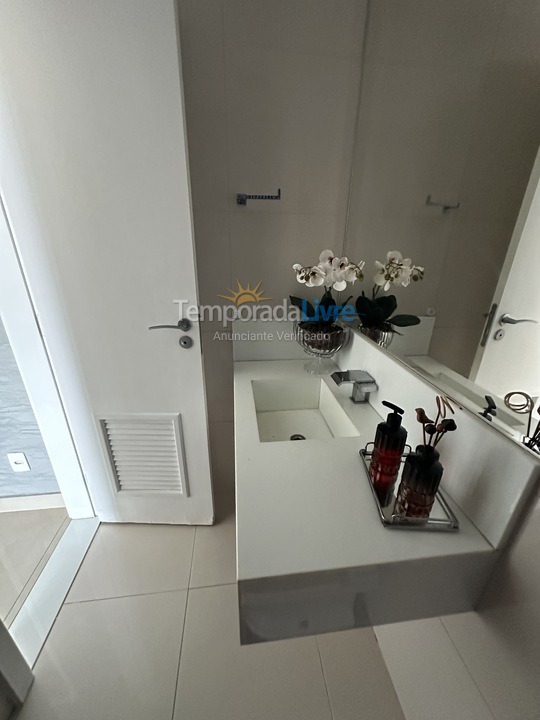 Apartamento para aluguel de temporada em Rio de Janeiro (Barra da Tijuca)