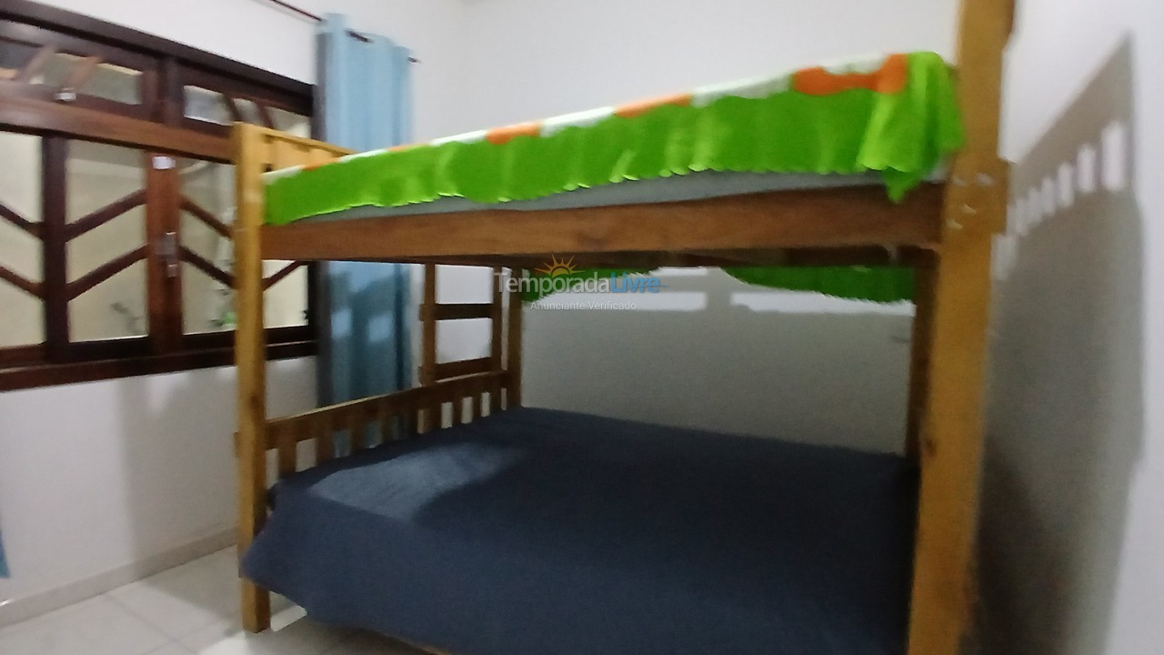 Casa para aluguel de temporada em Navegantes (Meia Praia)