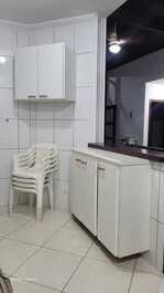 CASA TERREA, 60 METROS DA PRAIA, TRES QUARTOS, PISCINA