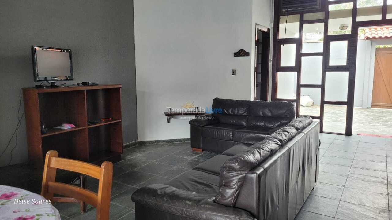 Casa para aluguel de temporada em Bertioga (Vista Linda)