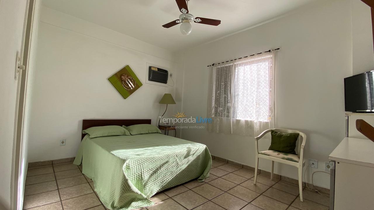 Apartment for vacation rental in Guarujá (Enseada)