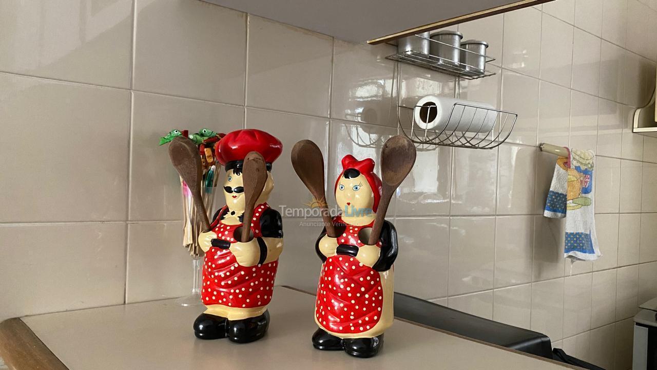 Apartment for vacation rental in Guarujá (Enseada)