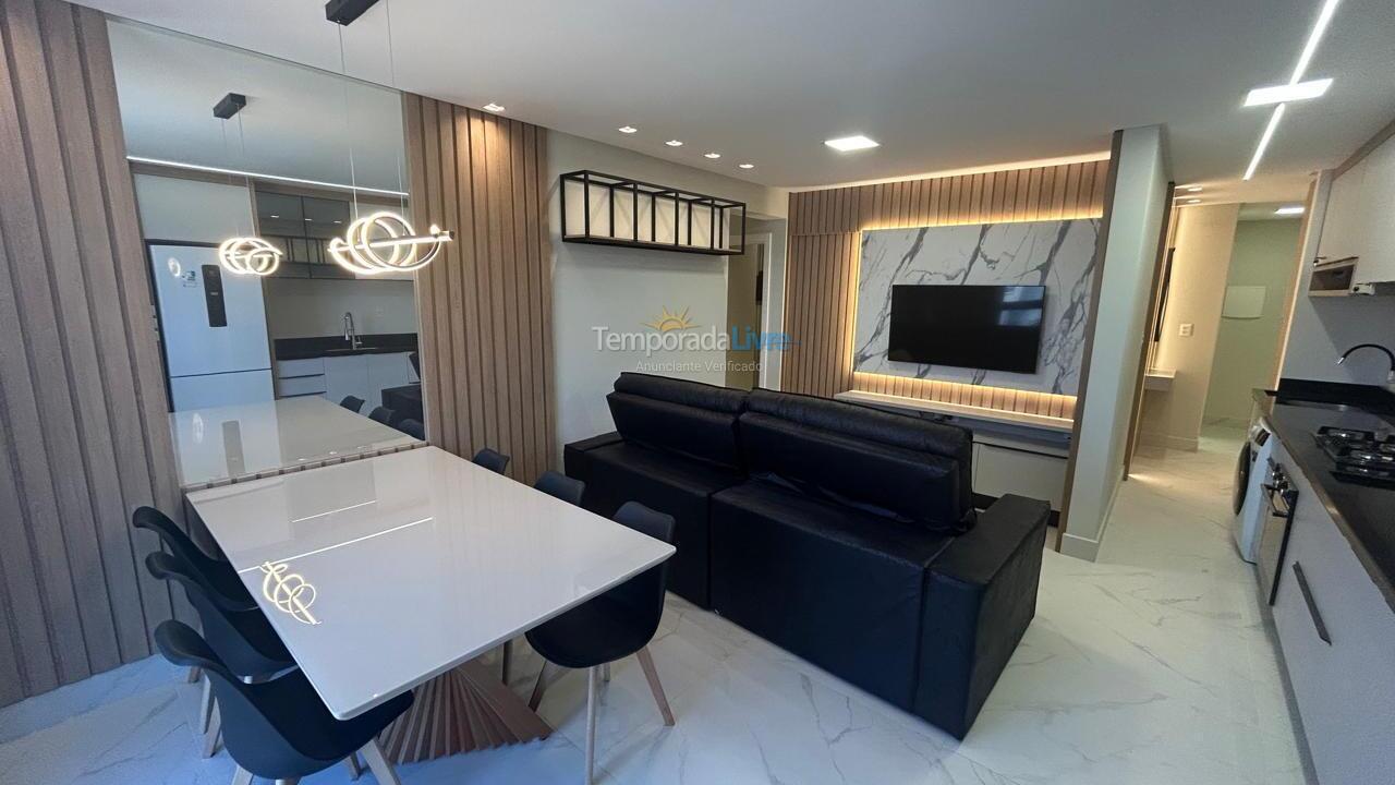 Apartment for vacation rental in Bombinhas (Praia de Bombas)