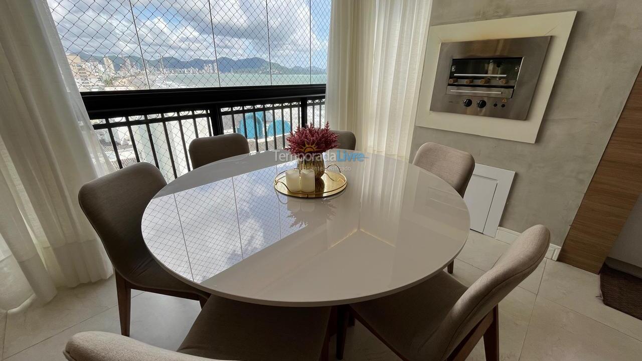 Apartamento para aluguel de temporada em Itapema (Meia Praia)