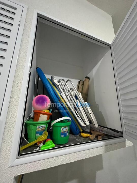 Apartamento para aluguel de temporada em Itapema (Meia Praia)