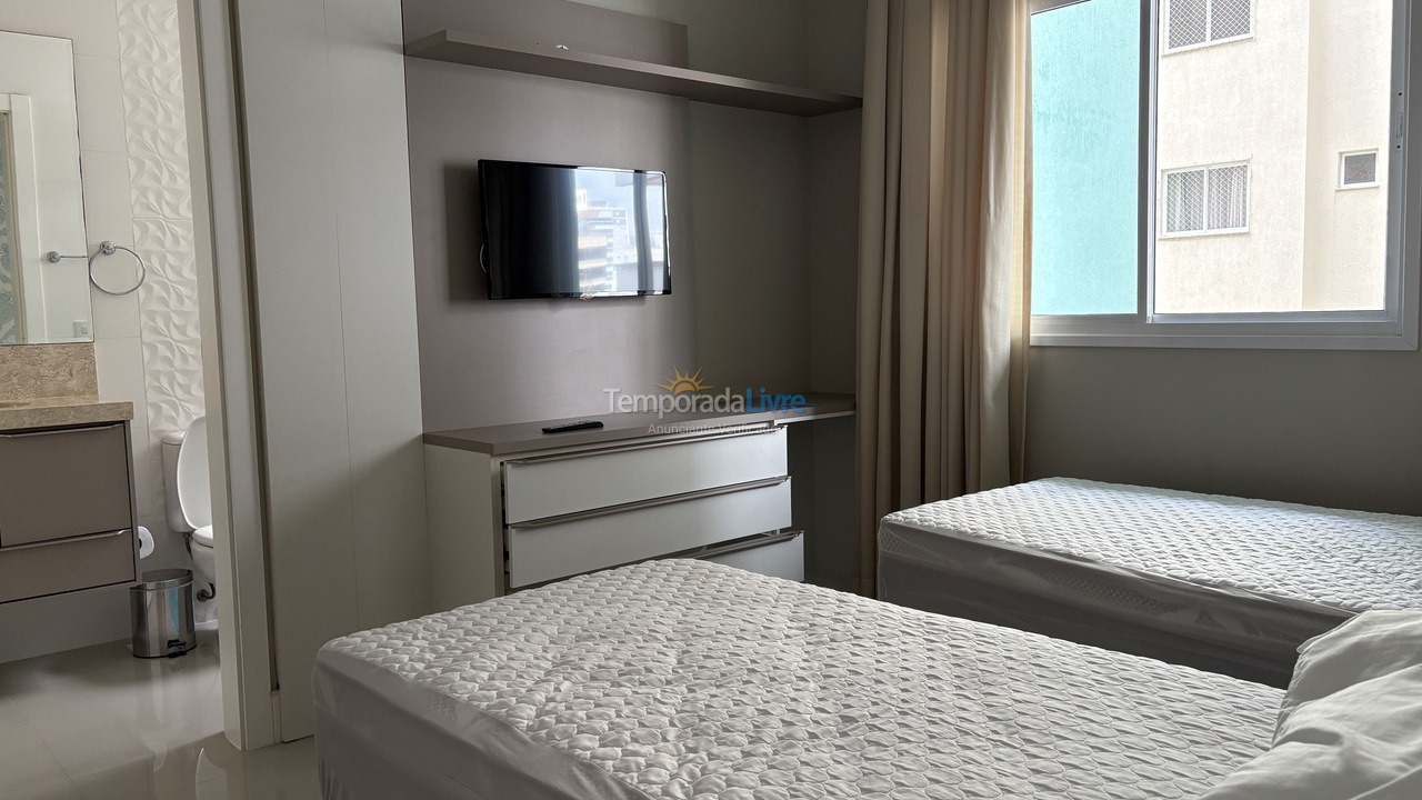 Apartment for vacation rental in Itapema (Meia Praia)