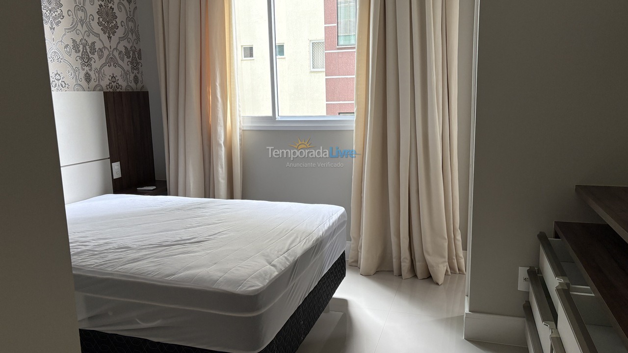 Apartment for vacation rental in Itapema (Meia Praia)