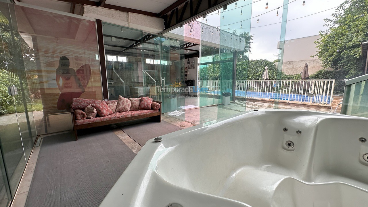 Casa para aluguel de temporada em Brasília (Lago Sul)