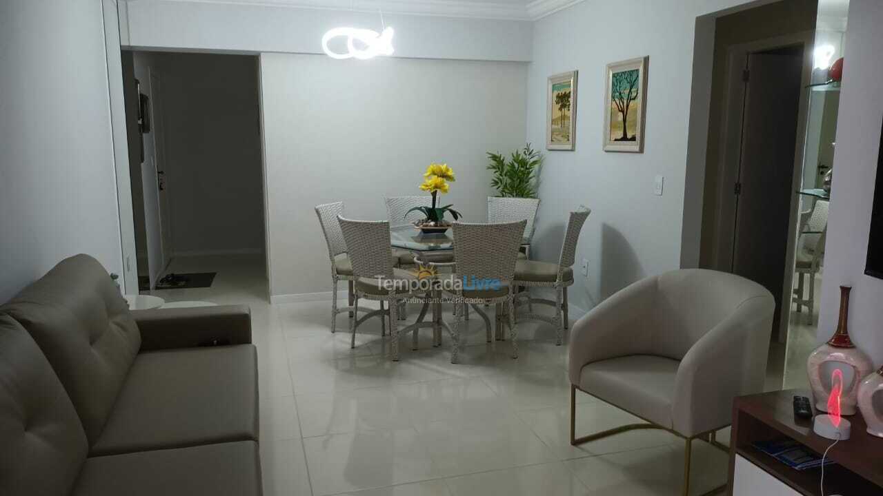 Apartment for vacation rental in Itapema (Meia Praia)