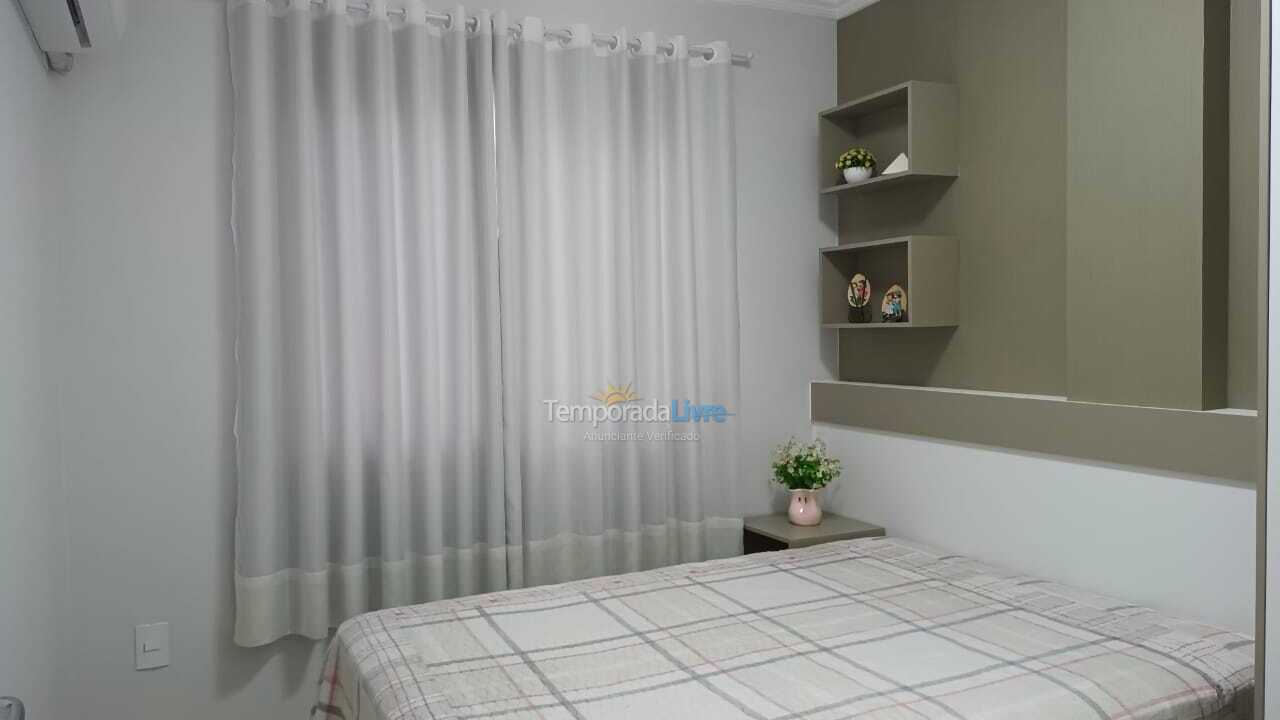 Apartment for vacation rental in Itapema (Meia Praia)