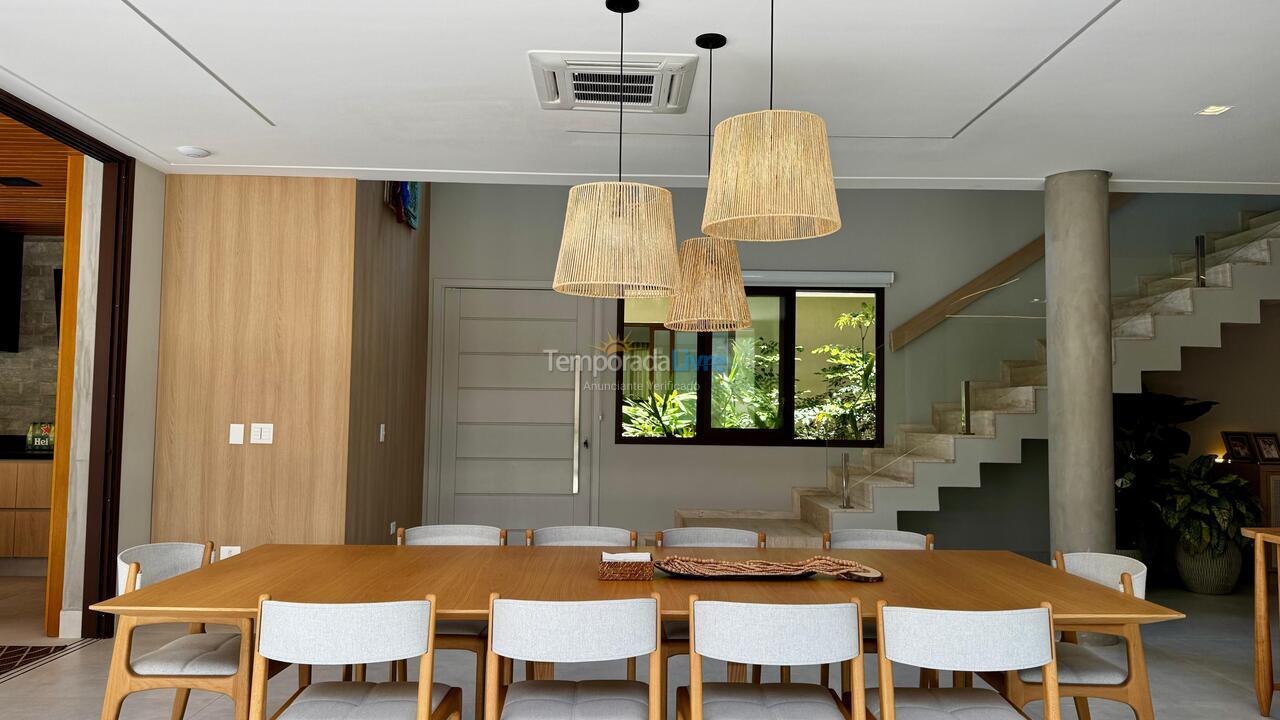 House for vacation rental in São Sebastião (Camburi)