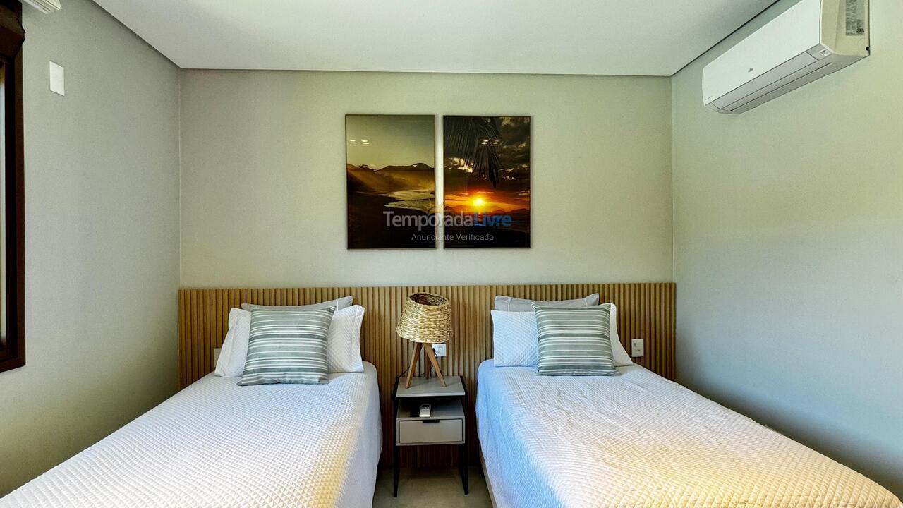 House for vacation rental in São Sebastião (Camburi)