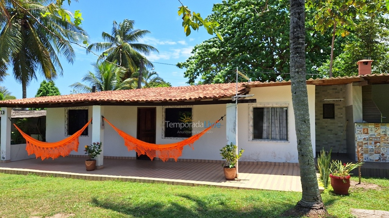 Casa para aluguel de temporada em Camaçari (Jauá)