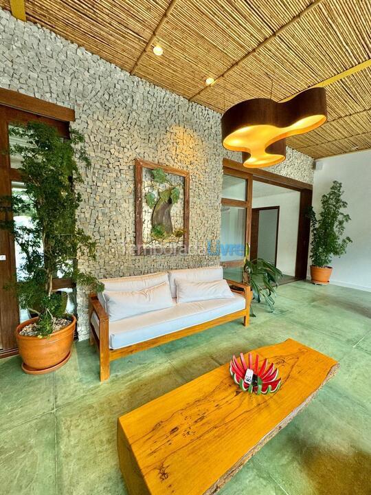 House for vacation rental in São Sebastião (Praia da Baleia)