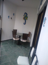 Apartment with pool close to the beach