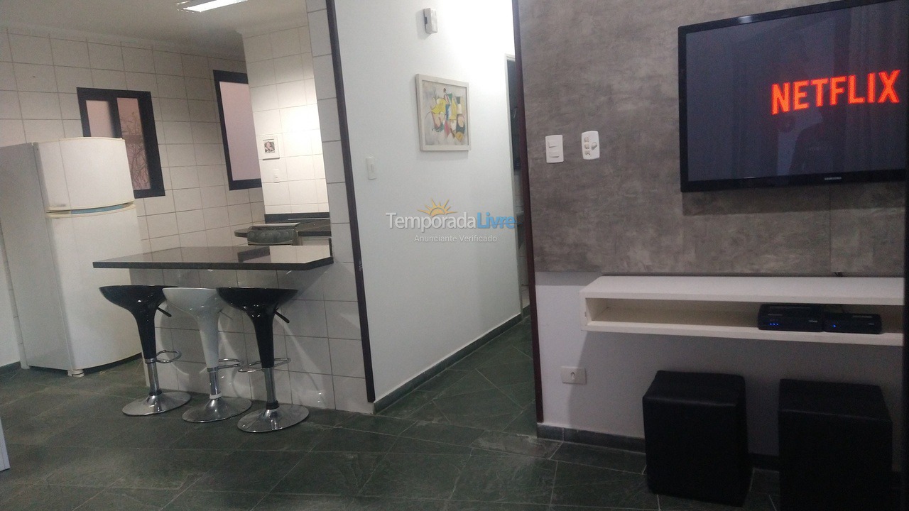 Apartment for vacation rental in Bertioga (Praia da Enseada Vila Claís)