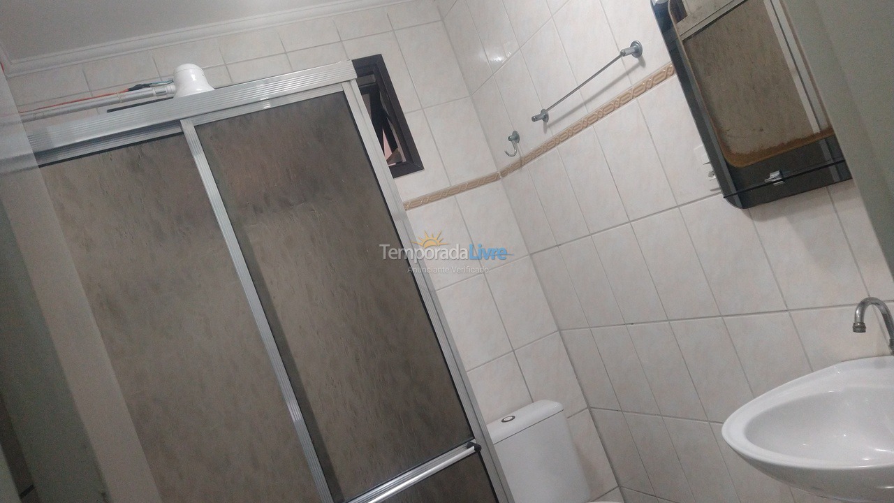 Apartment for vacation rental in Bertioga (Praia da Enseada Vila Claís)