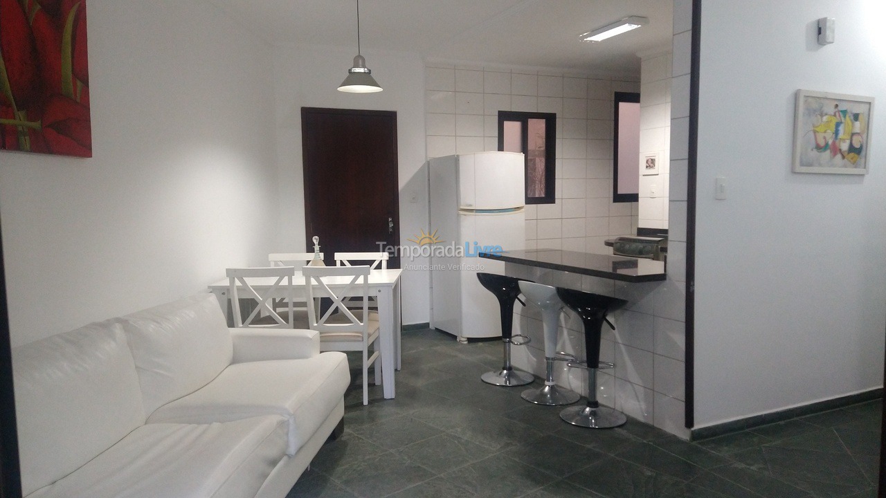Apartment for vacation rental in Bertioga (Praia da Enseada Vila Claís)