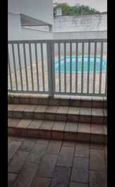 Nuevo apartamento disponible en Ubatuba con comodidad y seguridad.