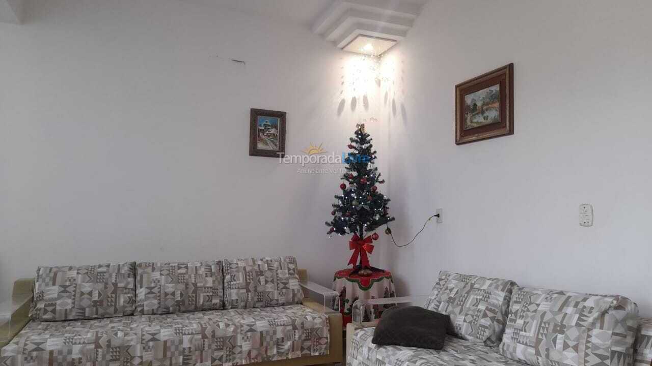 Casa para aluguel de temporada em São Francisco do Sul (Enseada)