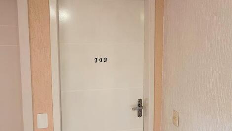 Apartamento de 03 quartos a 100 metros do mar