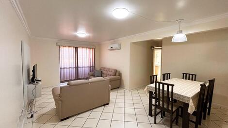 Apartamento de 03 quartos a 100 metros do mar