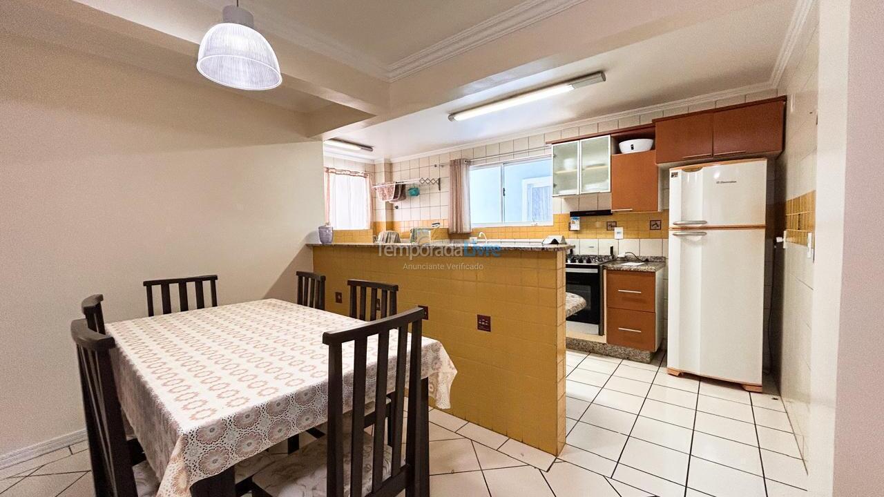 Apartamento para aluguel de temporada em Bombinhas (Mariscal)