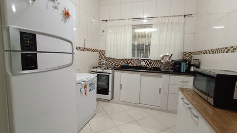 Casa Praia no Litoral Norte, Boracéia conforto e segurança.