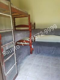 House for rent in Itanhaem with swimming pool 180 meters from the sea