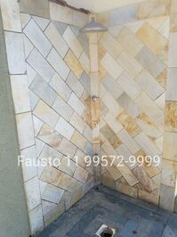 House for rent in Itanhaem with swimming pool 180 meters from the sea