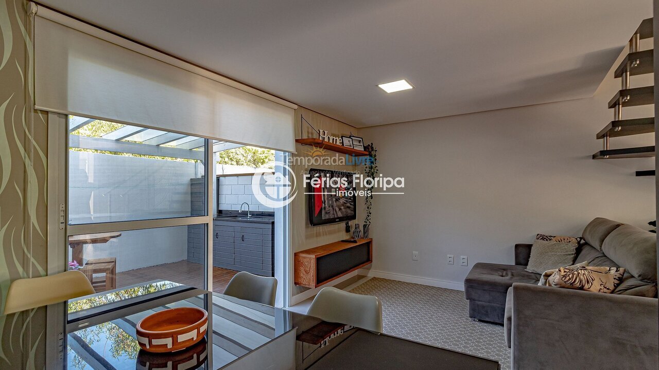 Casa para aluguel de temporada em Florianópolis (Morro das Pedras)