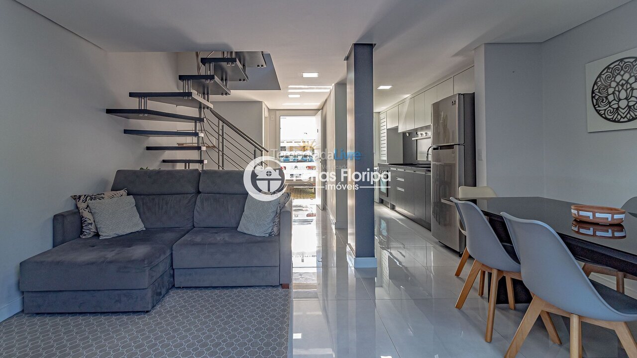 Casa para aluguel de temporada em Florianópolis (Morro das Pedras)