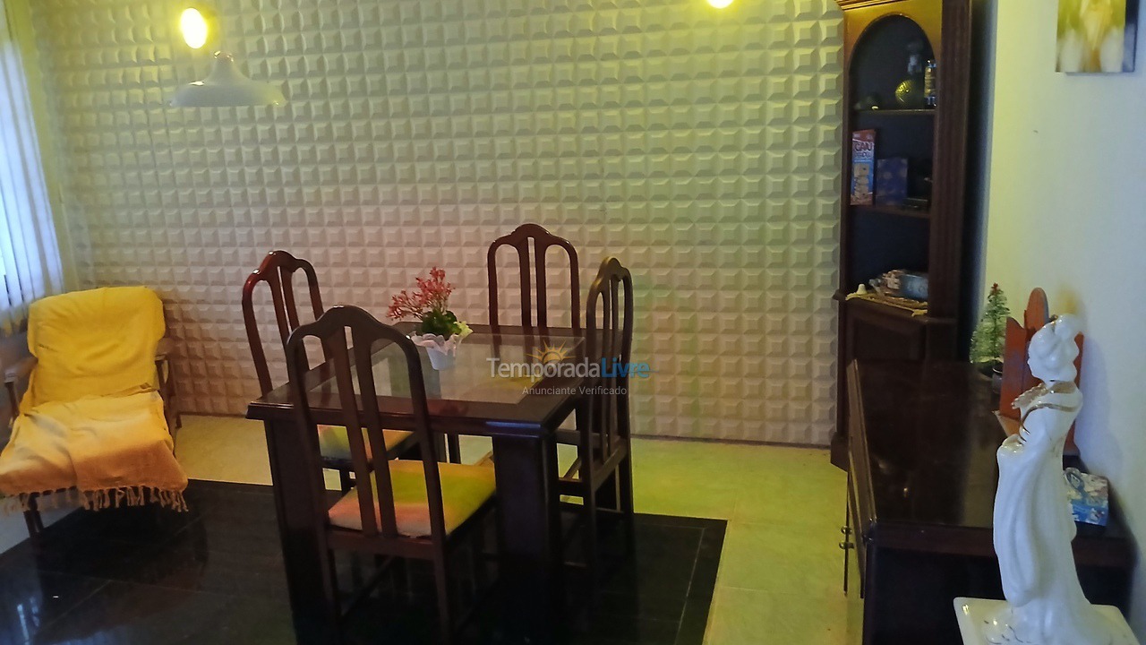 Casa para alquiler de vacaciones em Praia Grande (Balneário Florida)