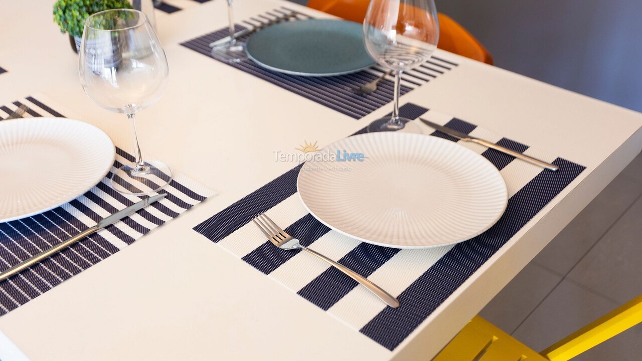 Apartment for vacation rental in Guarujá (Enseada)